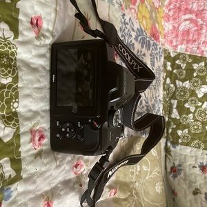 New Nikon Coolpix B600